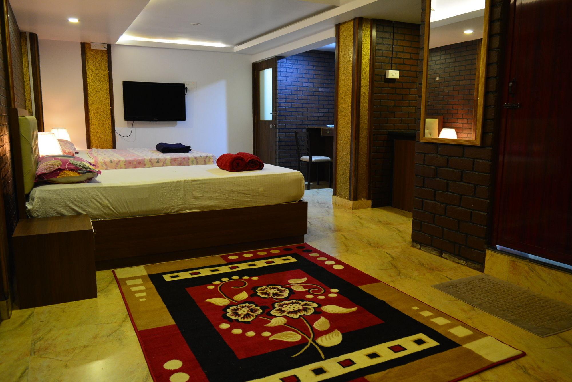 פאלולם Roundcube Guest House מראה חיצוני תמונה